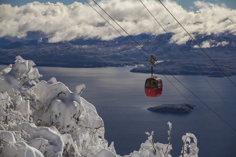 Qué servicios ofrece el Complejo Don Otto en Argentina 5 complejo turistico don otto argentina paisaje general