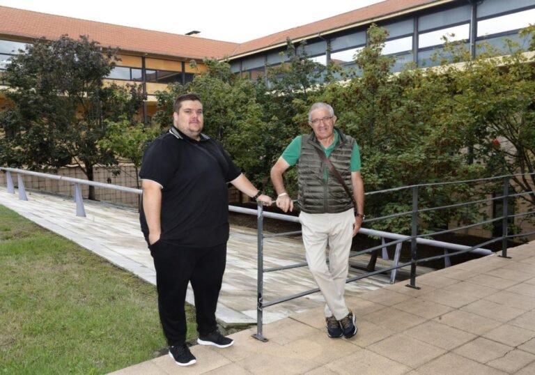 fachada tienda supermercado coto amanecer
