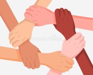 manos unidas formando un circulo diverso